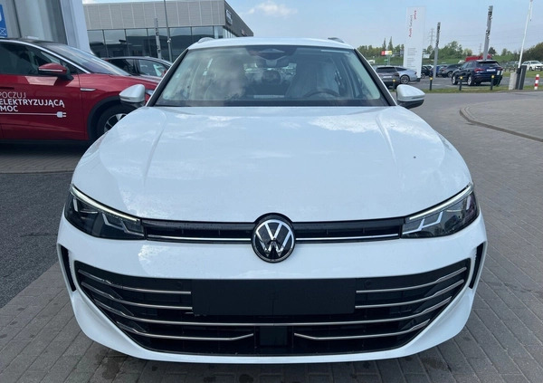 Volkswagen Passat cena 169900 przebieg: 5, rok produkcji 2024 z Kamień Krajeński małe 56